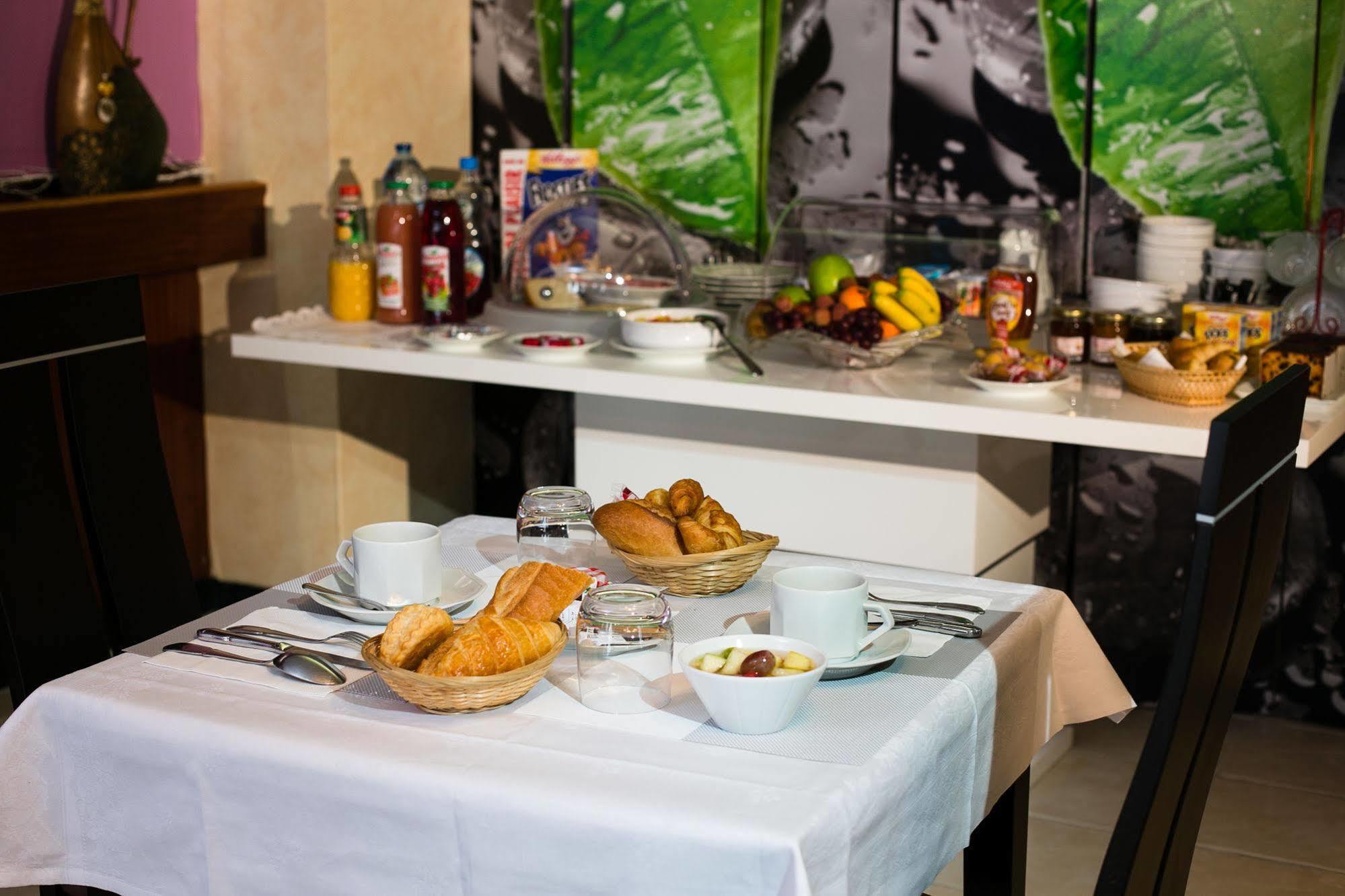 דראו Hotel Le Beffroi מראה חיצוני תמונה